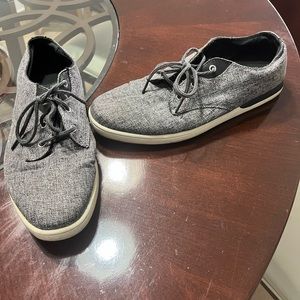 - Creative Recreation sneakers shoes for Men , size 9 , lace up